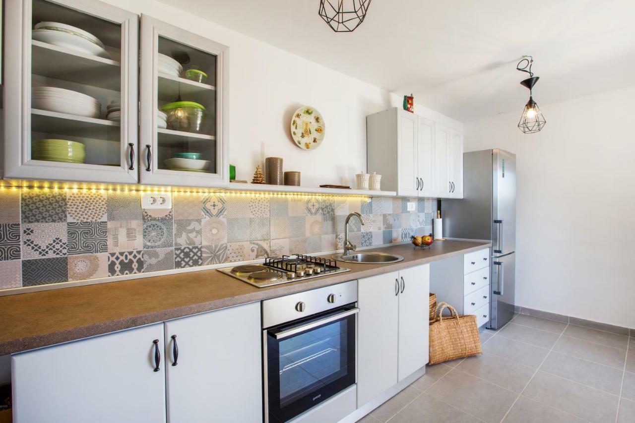 Maya! Apartman Sevid Kültér fotó